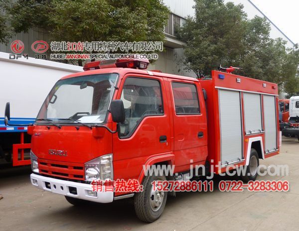 五十鈴2.5噸水罐消防車